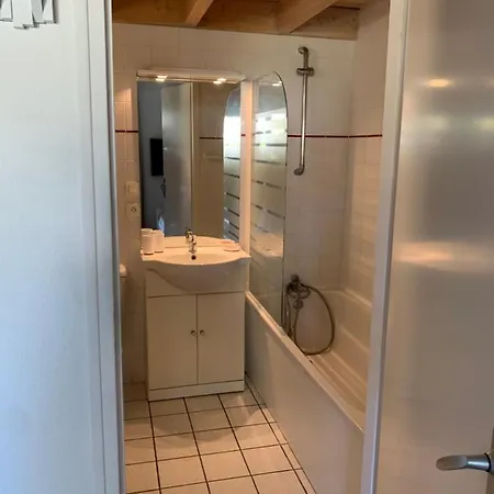 Maisonnette La Coti H5 avec piscine intérieure chauffée, accès plage à pied Hébergement de vacances *