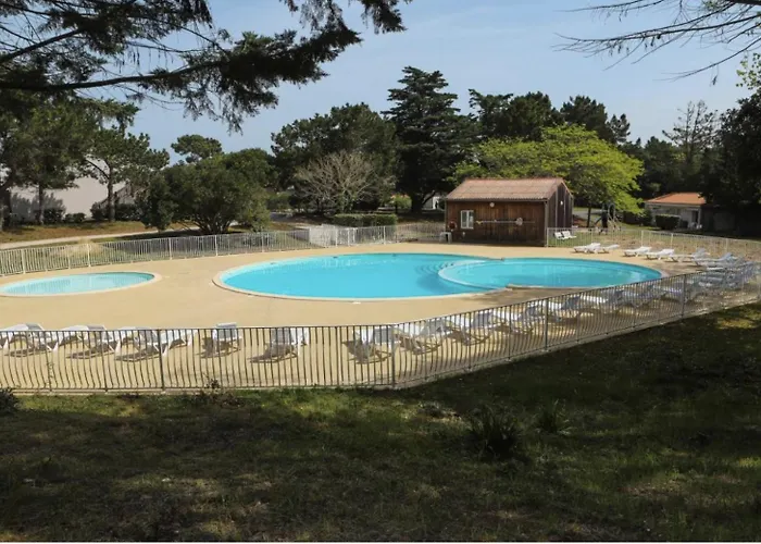 Maisonnette La Coti H5 Avec Piscine Interieure Chauffee, Acces Plage A Pied * Saint-Georges-d'Oleron